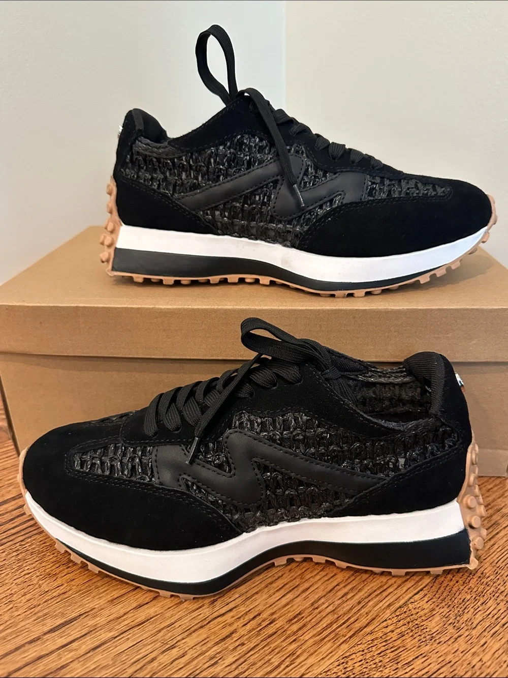 Steve Madden Campo Sneaker